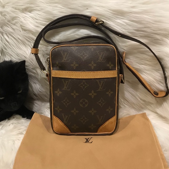 Louis Vuitton Handbags - Authentic Louis Vuitton Danube Cross Body #3.7J